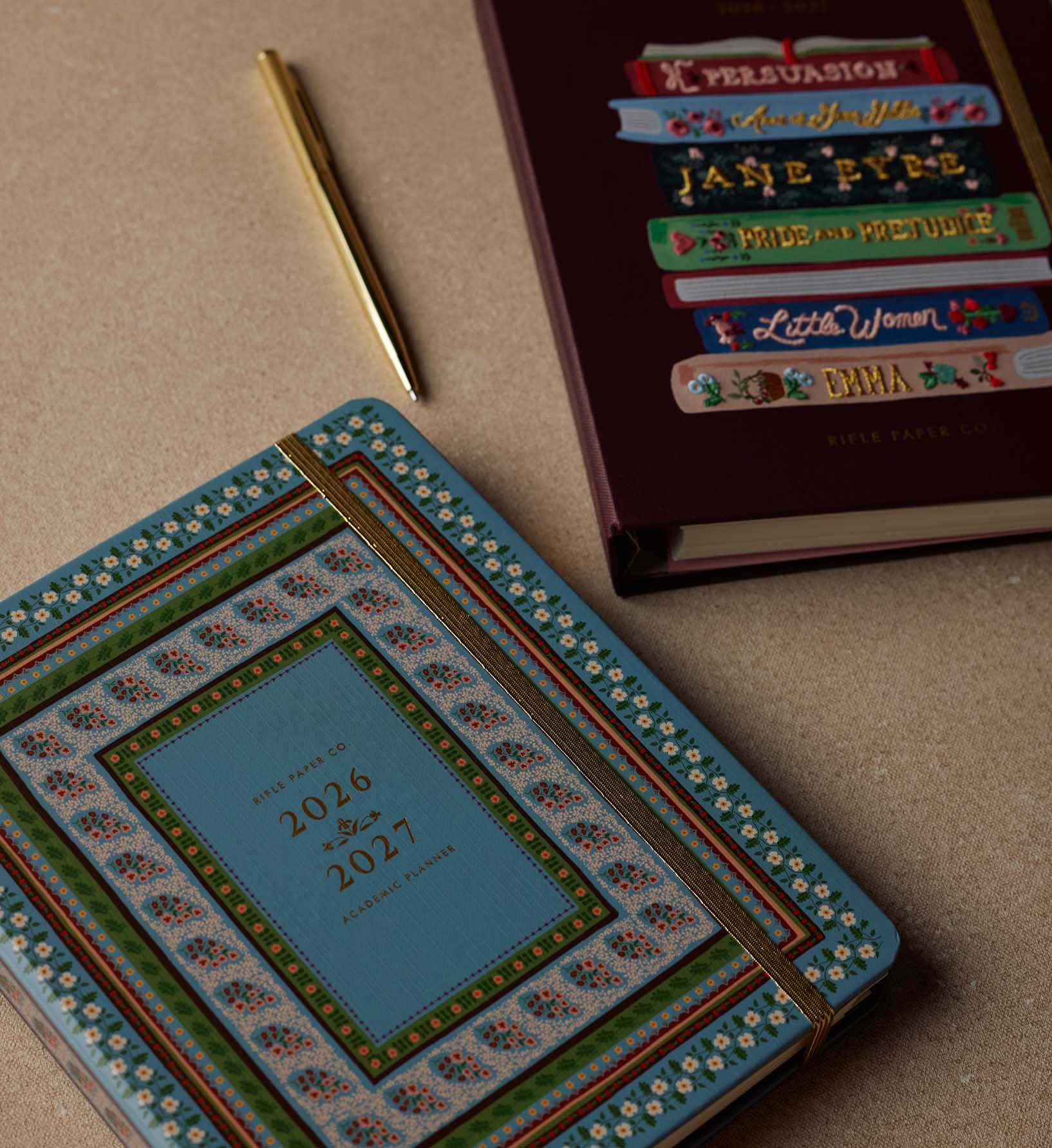 2026-2027 17-Month Academic Covered Spiral Planner - Paisley - Image 4